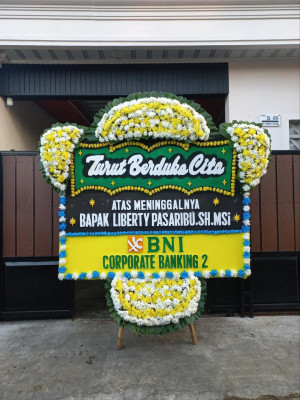 Papan Bunga Duka di Mamberamo Raya